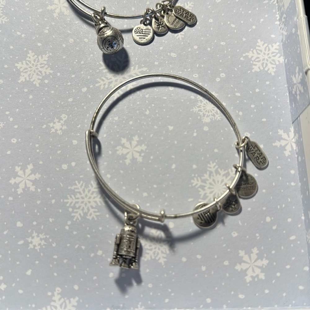 Alex & Ani Star Wars R2D2 Silver Bangle Bracelet